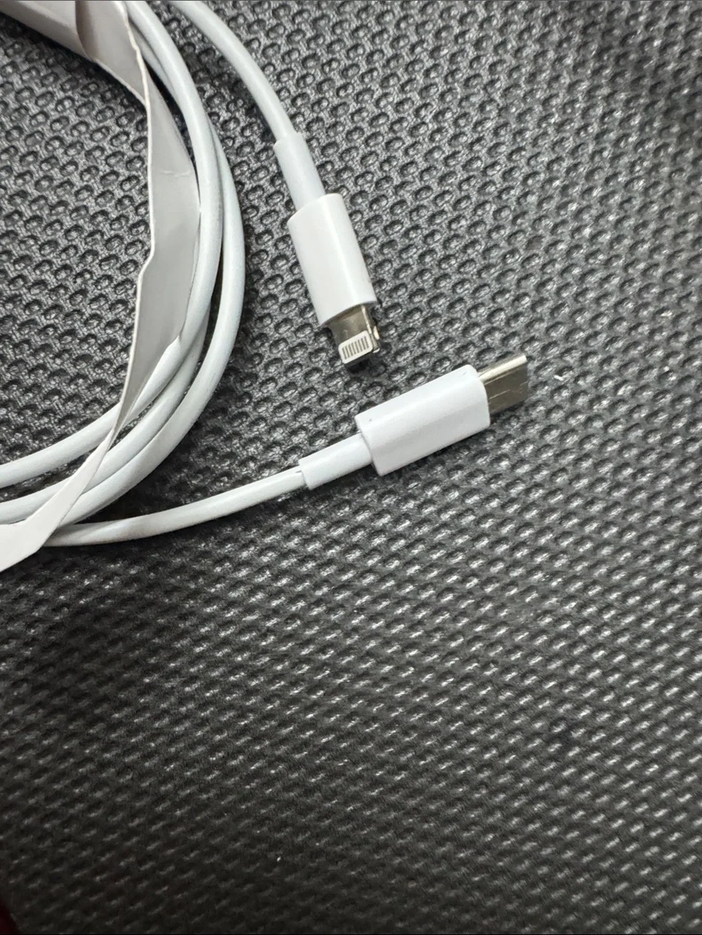 Apple White Lightning to USB-C Charging Cable